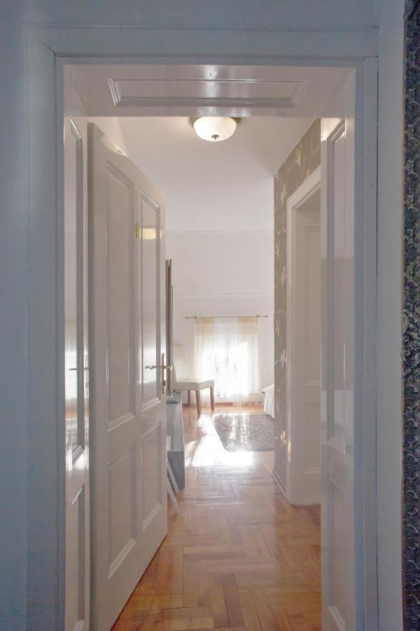 Vila Rosa Vukovar Bed & Breakfast Eksteriør bilde